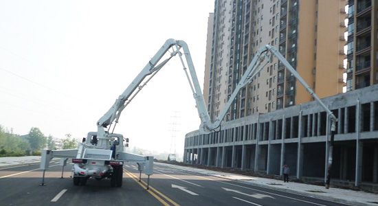 楚风小型18米23米混凝土泵车